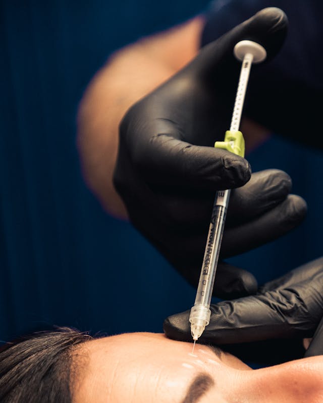 Skinbooster : hydrater sa peau grâce aux injections d'acide hyaluronique réalisées dans le centre de médecine esthétique Maison Yoko à Lyon.