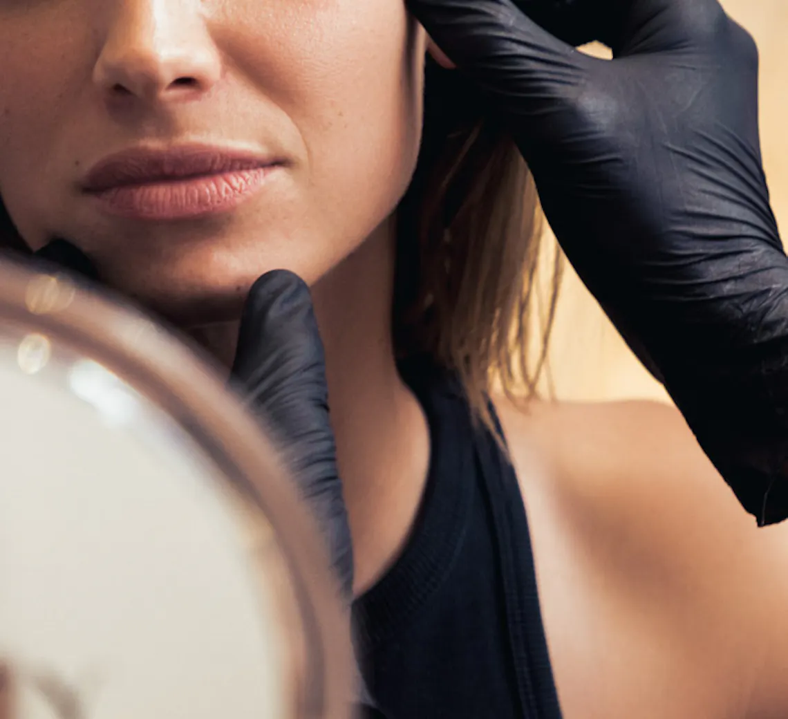 microneedling pour réduire les cernes | Maison Yokō