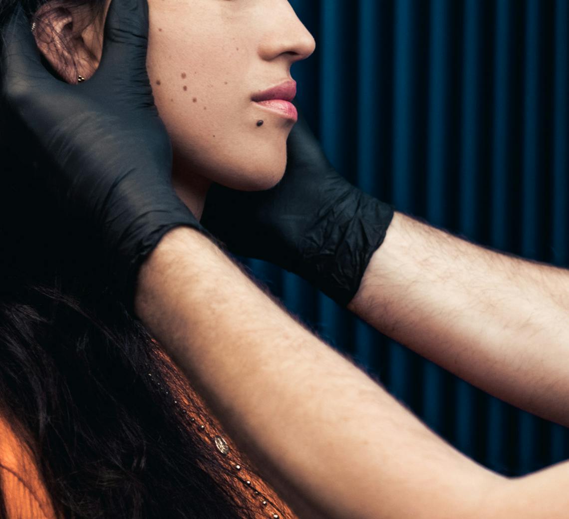 lifting du visage sans chirurgie | Maison Yokō