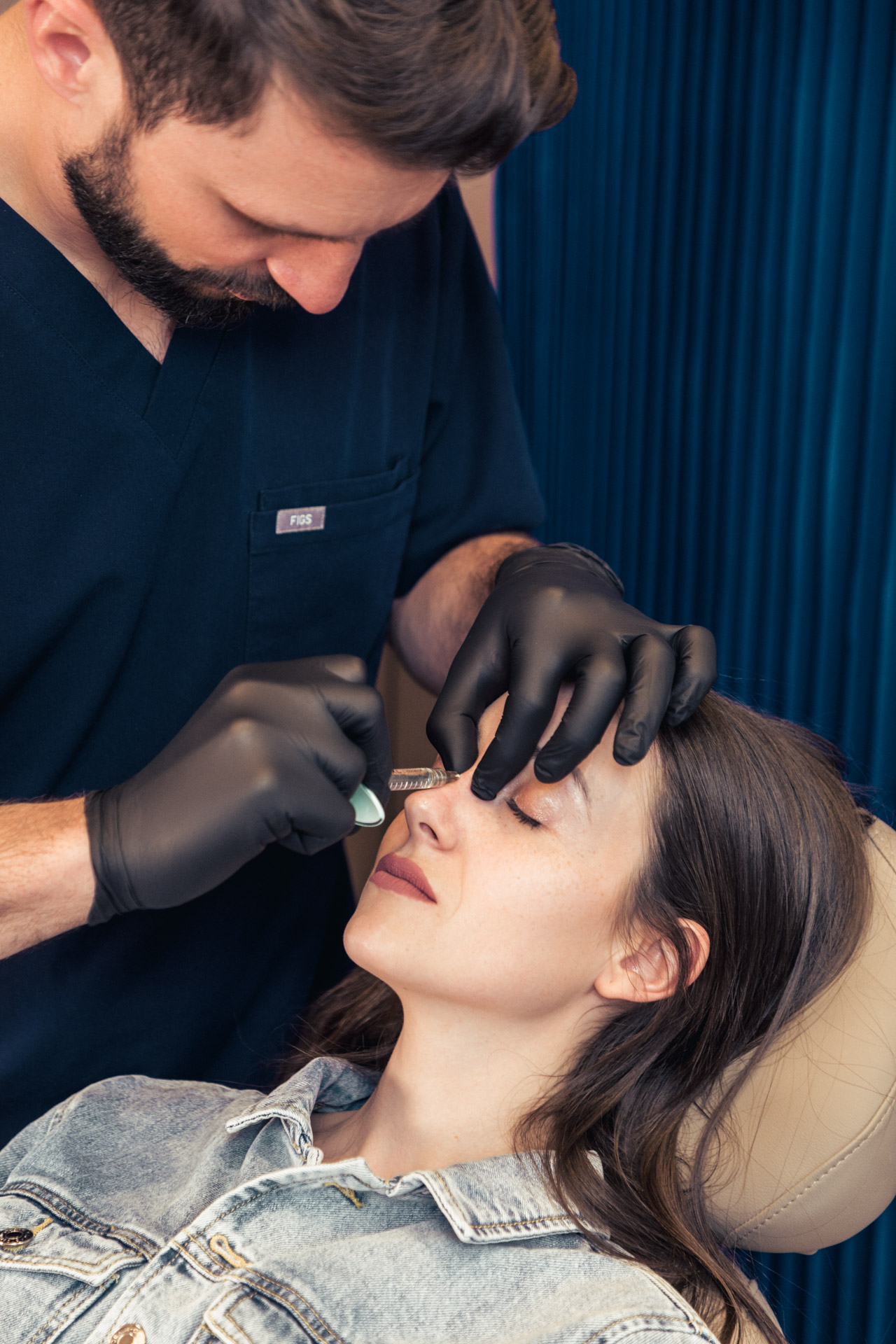 injection d'acide hyaluronique dans le nez | Maison Yokō