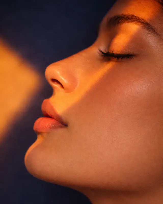 Rééquilibrer et harmoniser le visage grâce à des techniques non invasives sur le nez et le profil chez Maison Yoko à Lyon