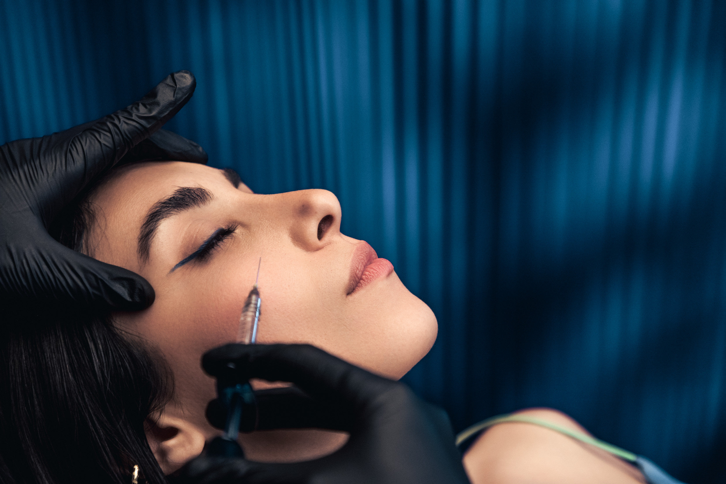 Skinbooster : hydrater sa peau grâce aux injections d'acide hyaluronique réalisées dans le centre de médecine esthétique Maison Yoko à Lyon.