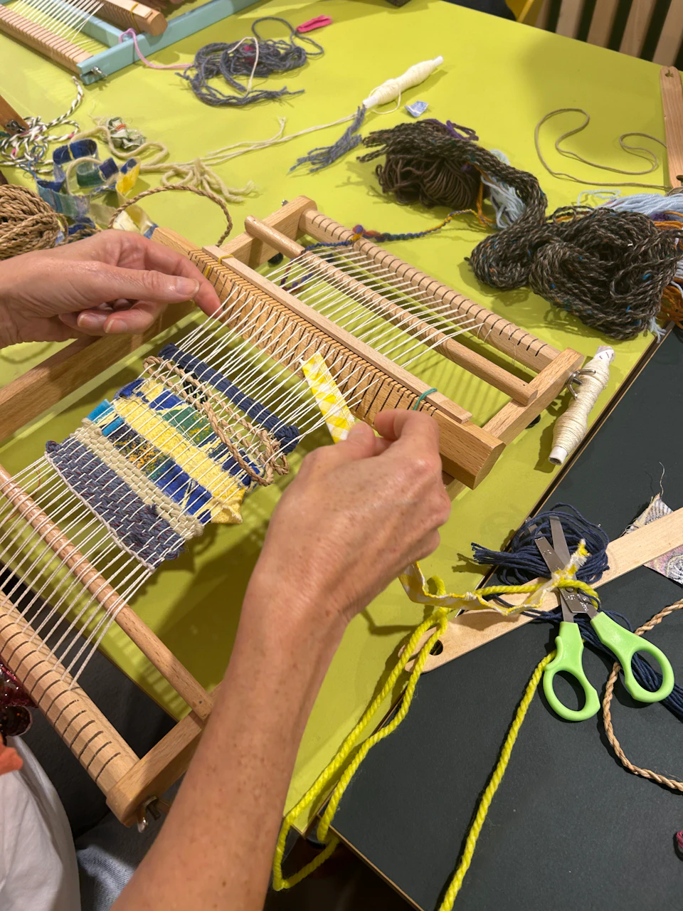 Atelier tissage — sortie d'œuvres ndop