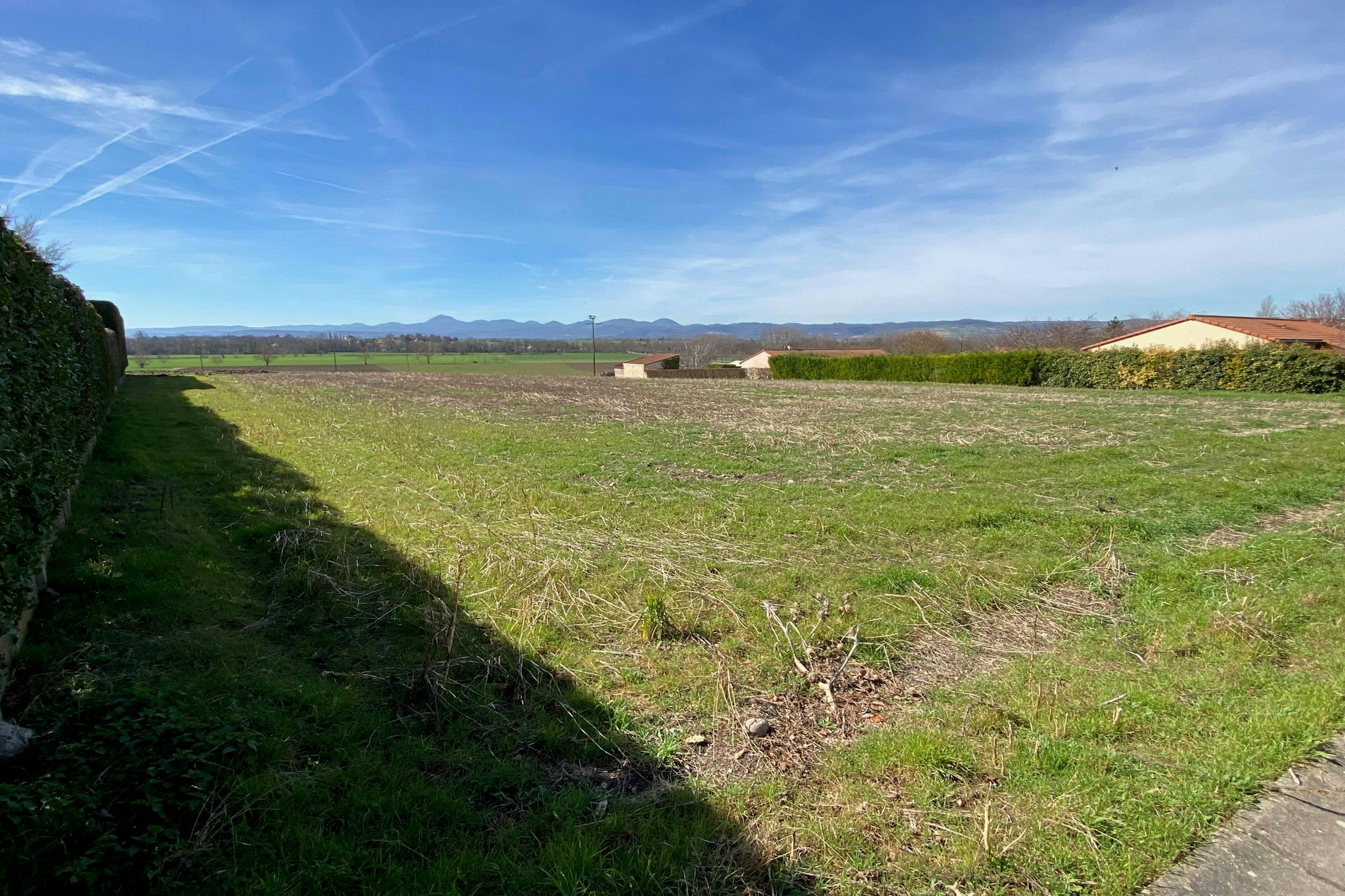 Terrains bornés et viabilisés le Cheix sur Morge