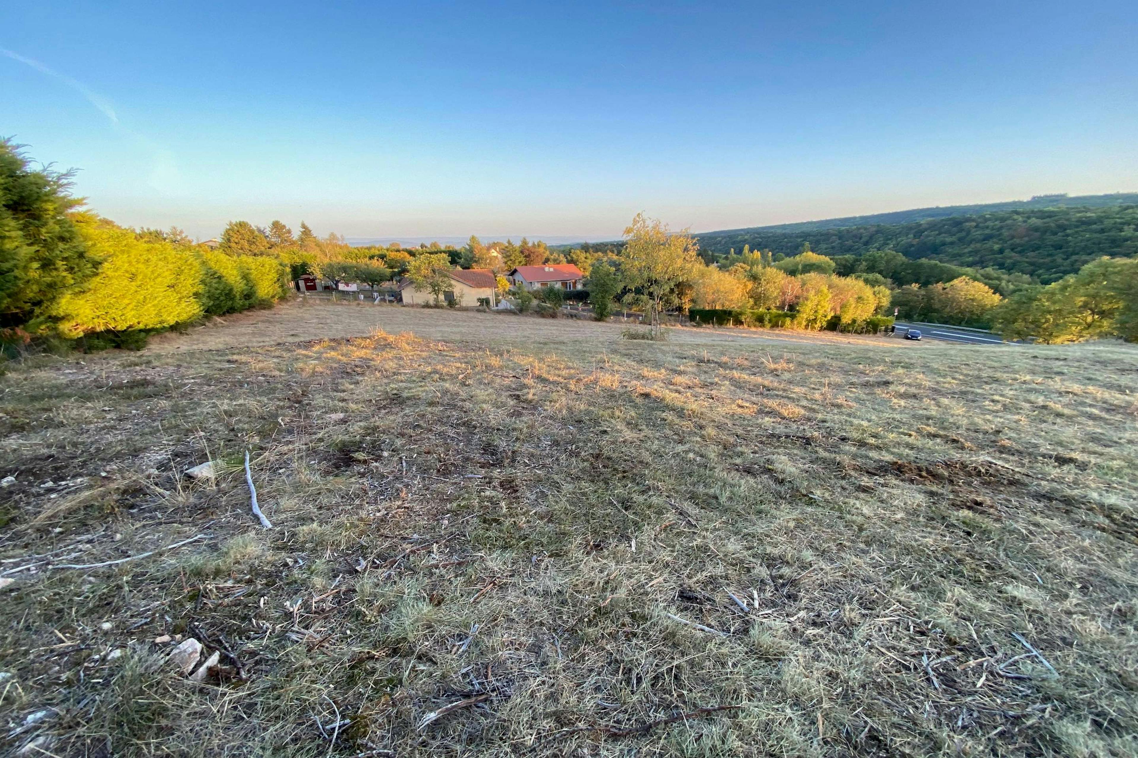 Terrain Saint Genes Champanelle, les Plas d'Auzat