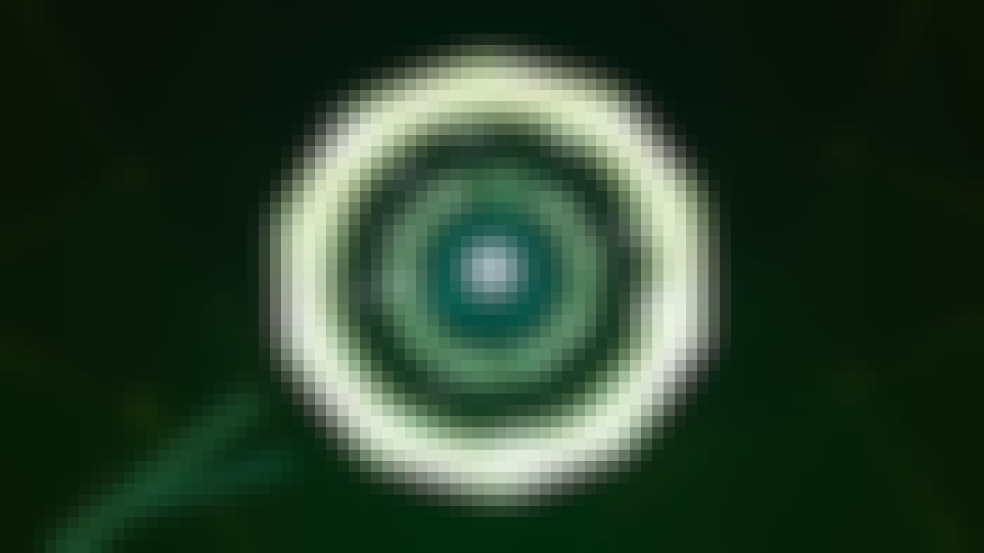 Close of the bulb of light.