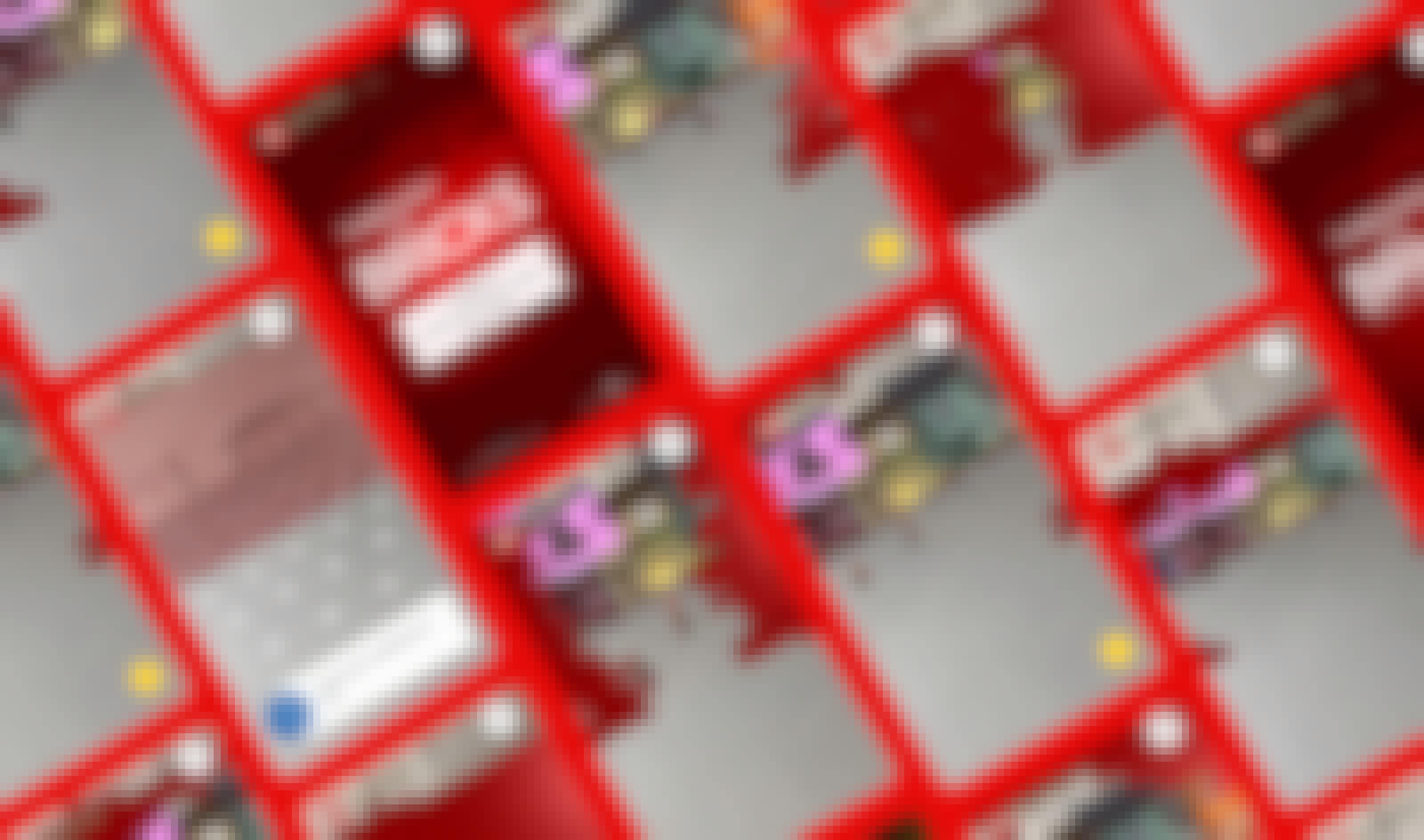 Mosaic of extracts of the application screens