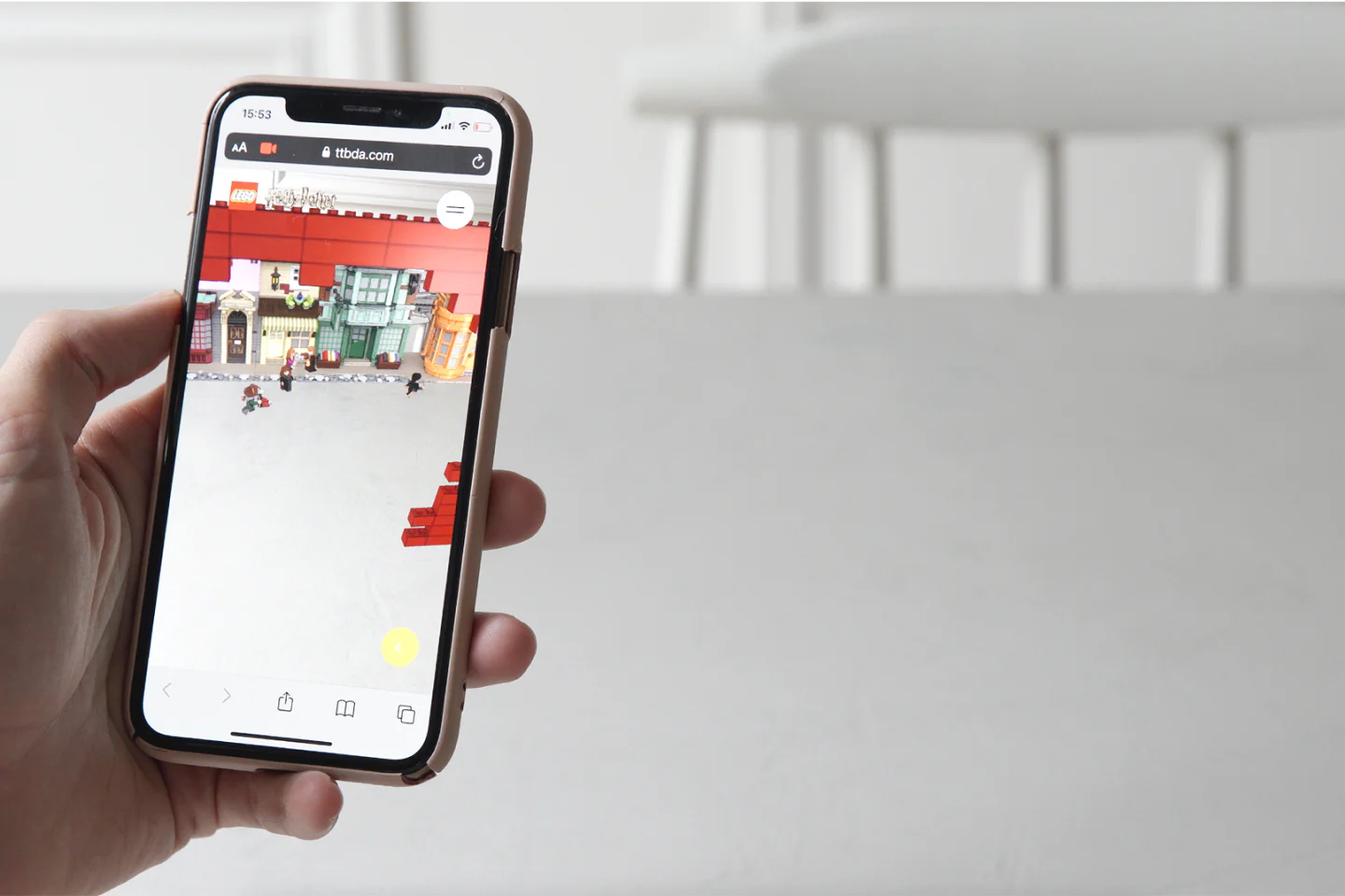 LEGO - Through the bricks - Makemepulse