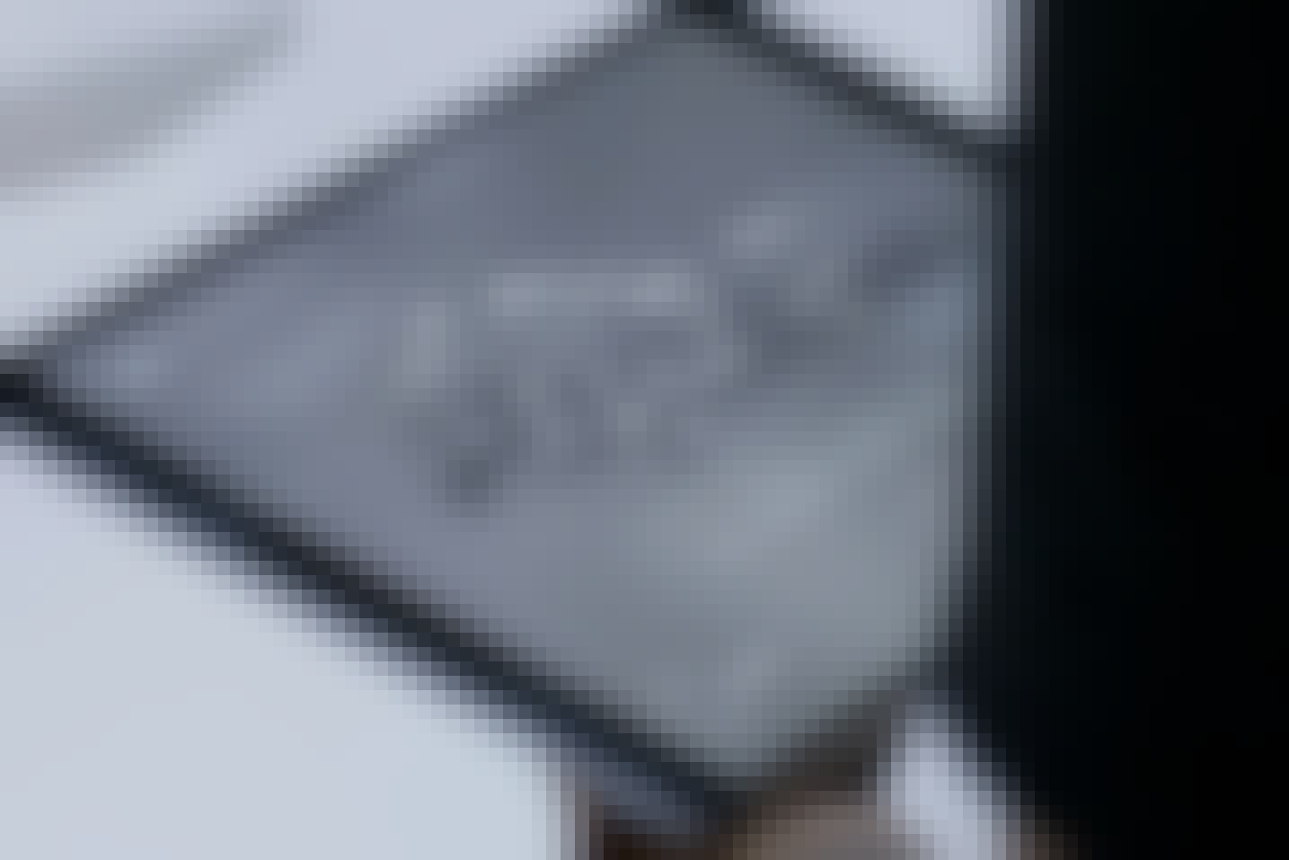 Tablet with the EHL installation on it