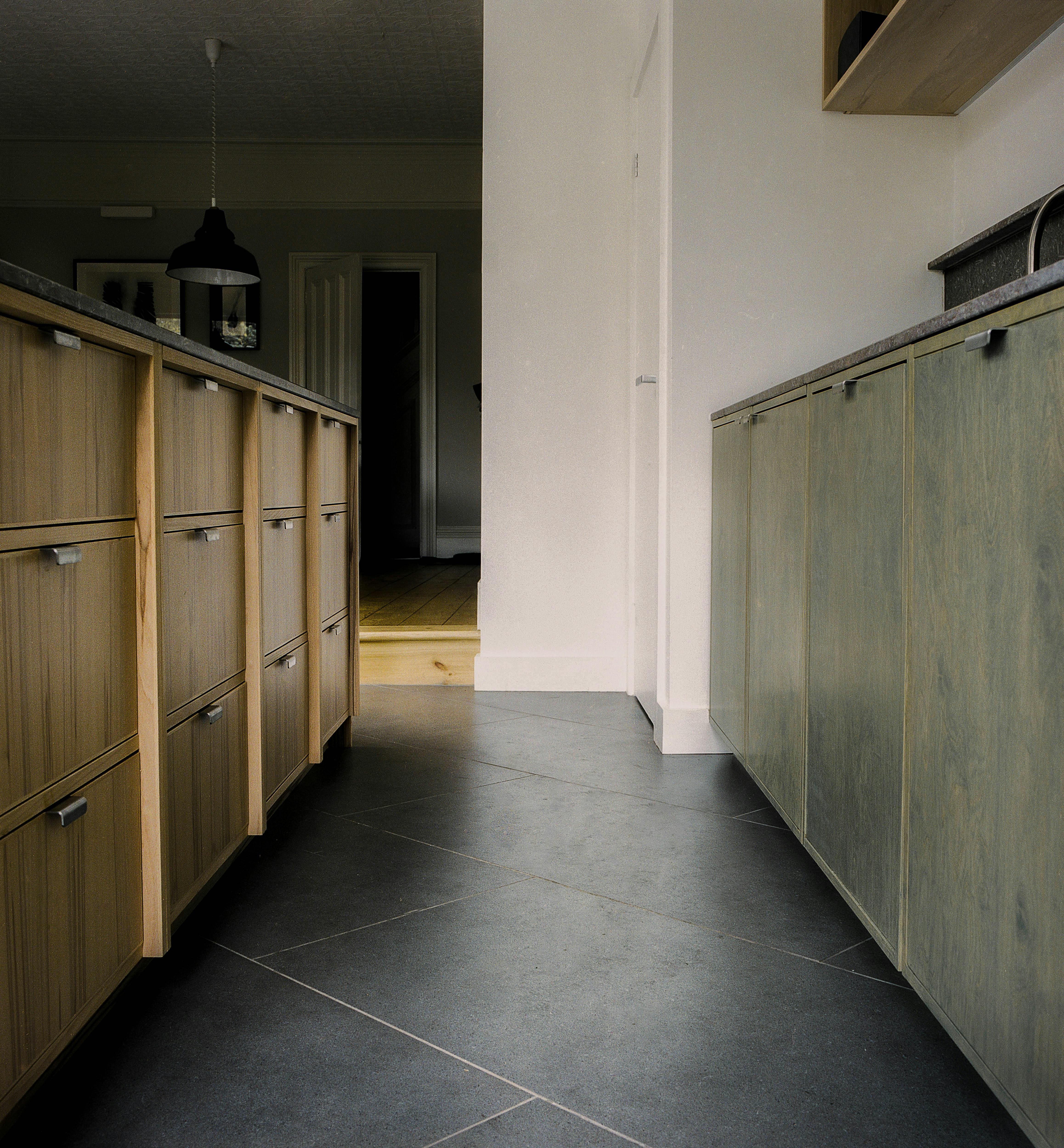 Contemporary wooden Ma-kon kitchen with limestone worktop in Sheffield.