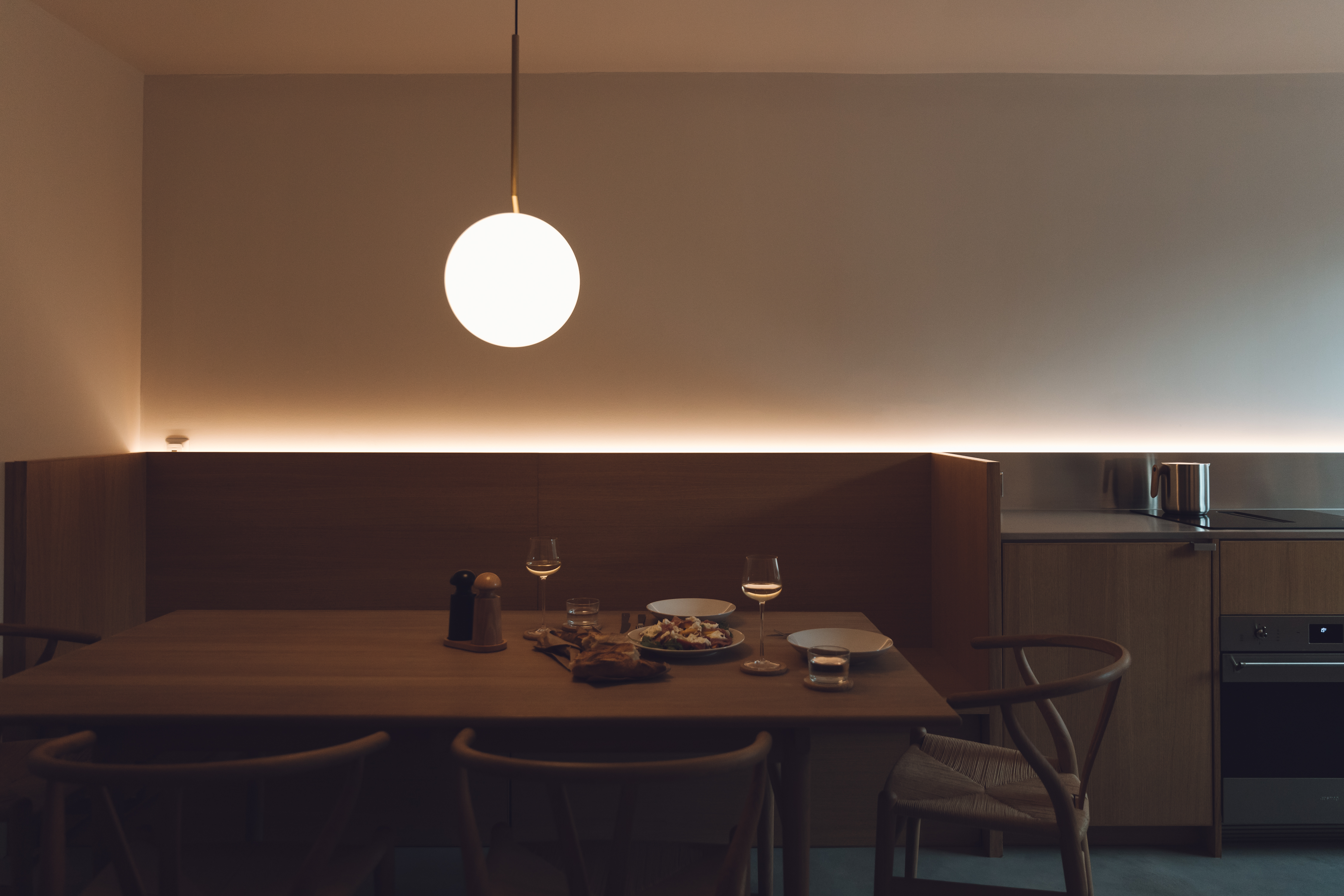 Contemporary wooden and stainless steel Ma-kon kitchen in Sheffield.