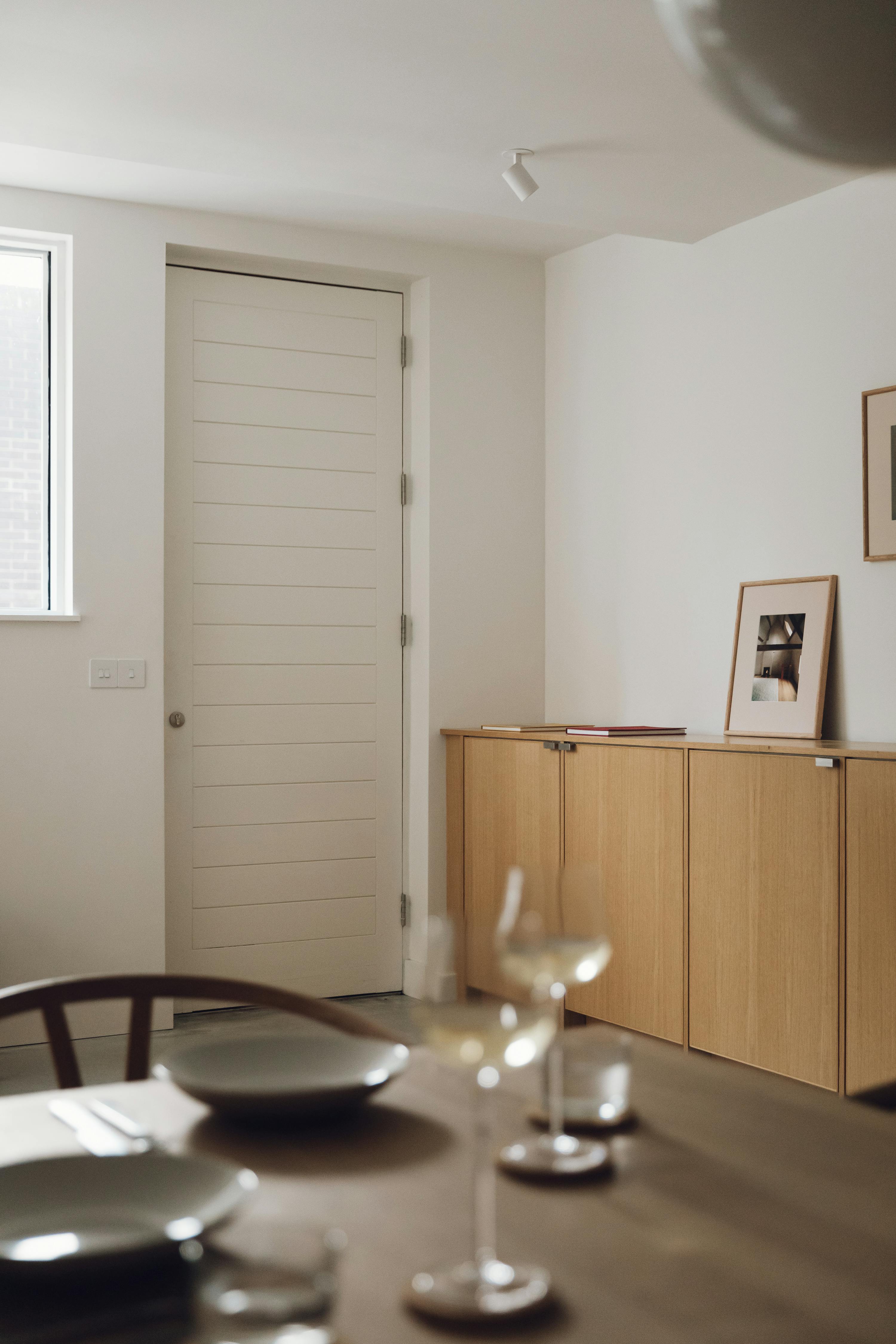 Contemporary wooden and stainless steel Ma-kon kitchen in Sheffield.