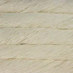 Picture of Brisa Natural: Soft ivory yarn with subtle cream and warm ecru undertones.