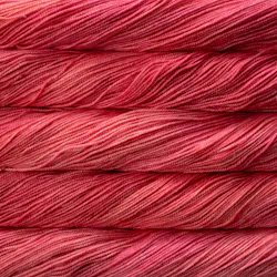 Picture of Brisa Light Of Love: Vibrant crimson-rose yarn with subtle soft pink and warm red undertones.