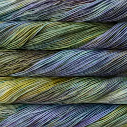 Picture of Brisa Indiecita: Soft olive-green yarn blended with muted periwinkle-blue and subtle gold undertones