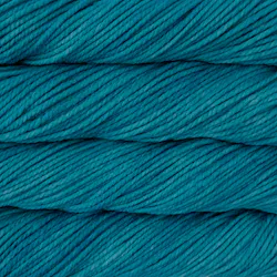Picture of Malabrigo Chunky Bobby Blue: Vibrant blue toned variegated yarn colorway