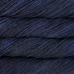 Picture of Malabrigo Chunky Paris Night: Deep navy blue variegated yarn colorway