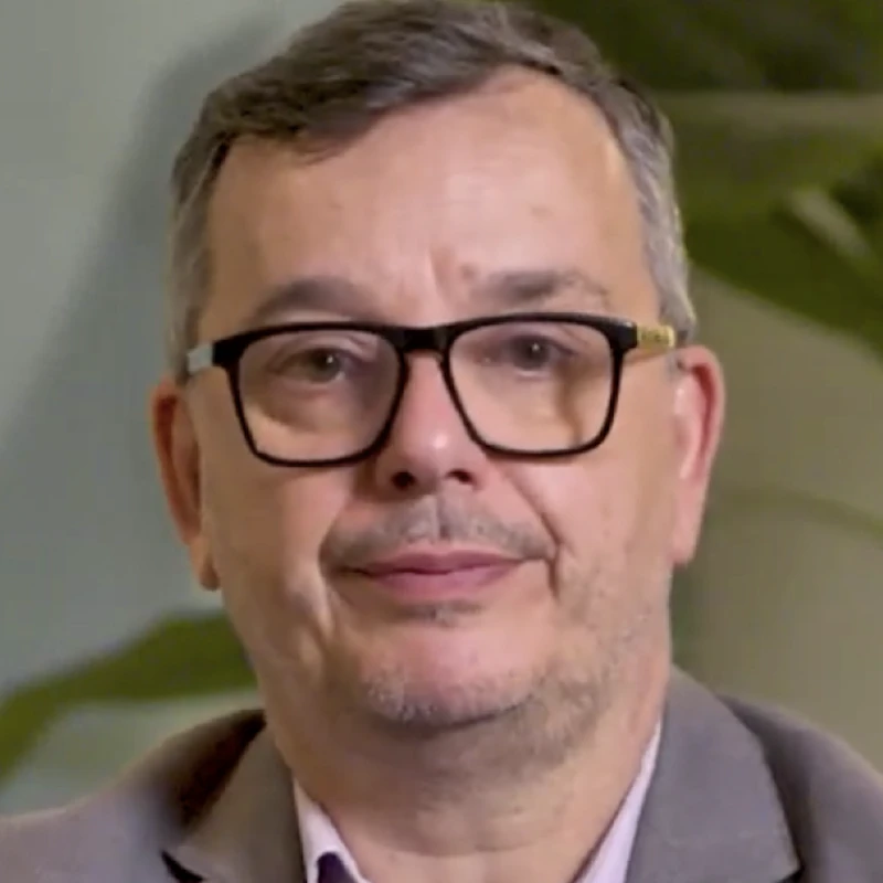 Testimonial from Laurent Carrie, Head of Tech Factory, L’OREAL