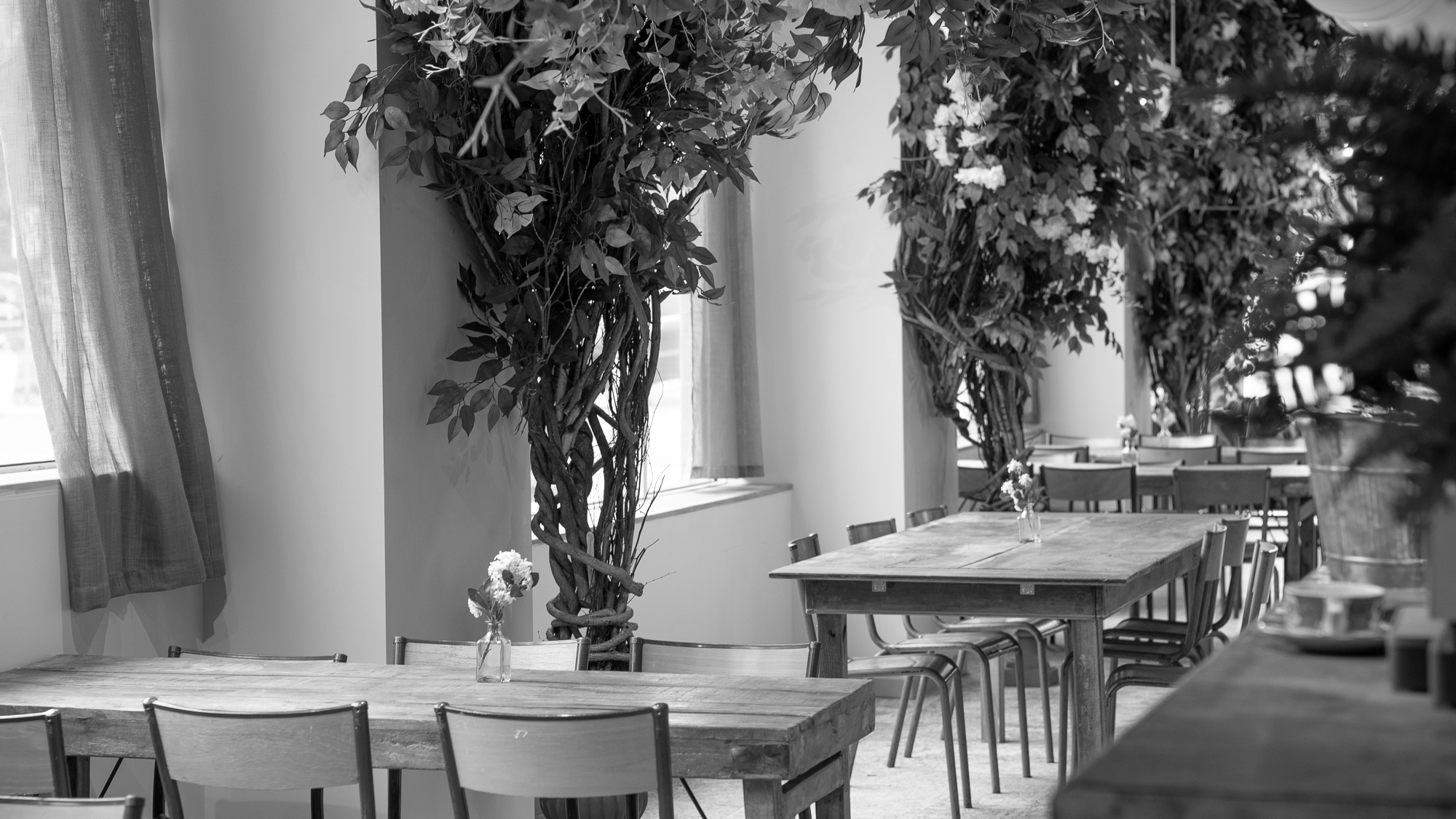 maman ardmore dining tables