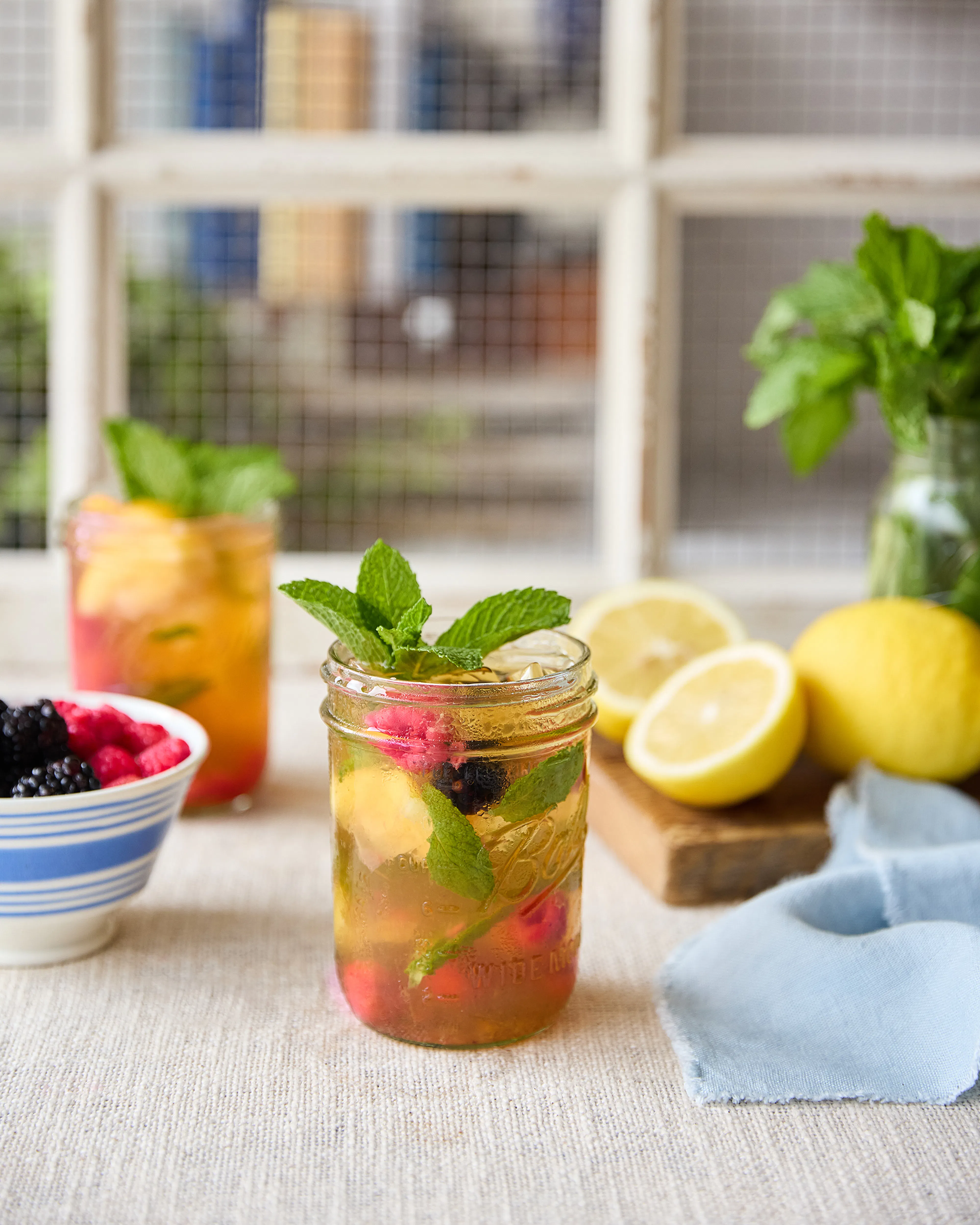 Martha Stewart's iced marrakesh mint tea with berries