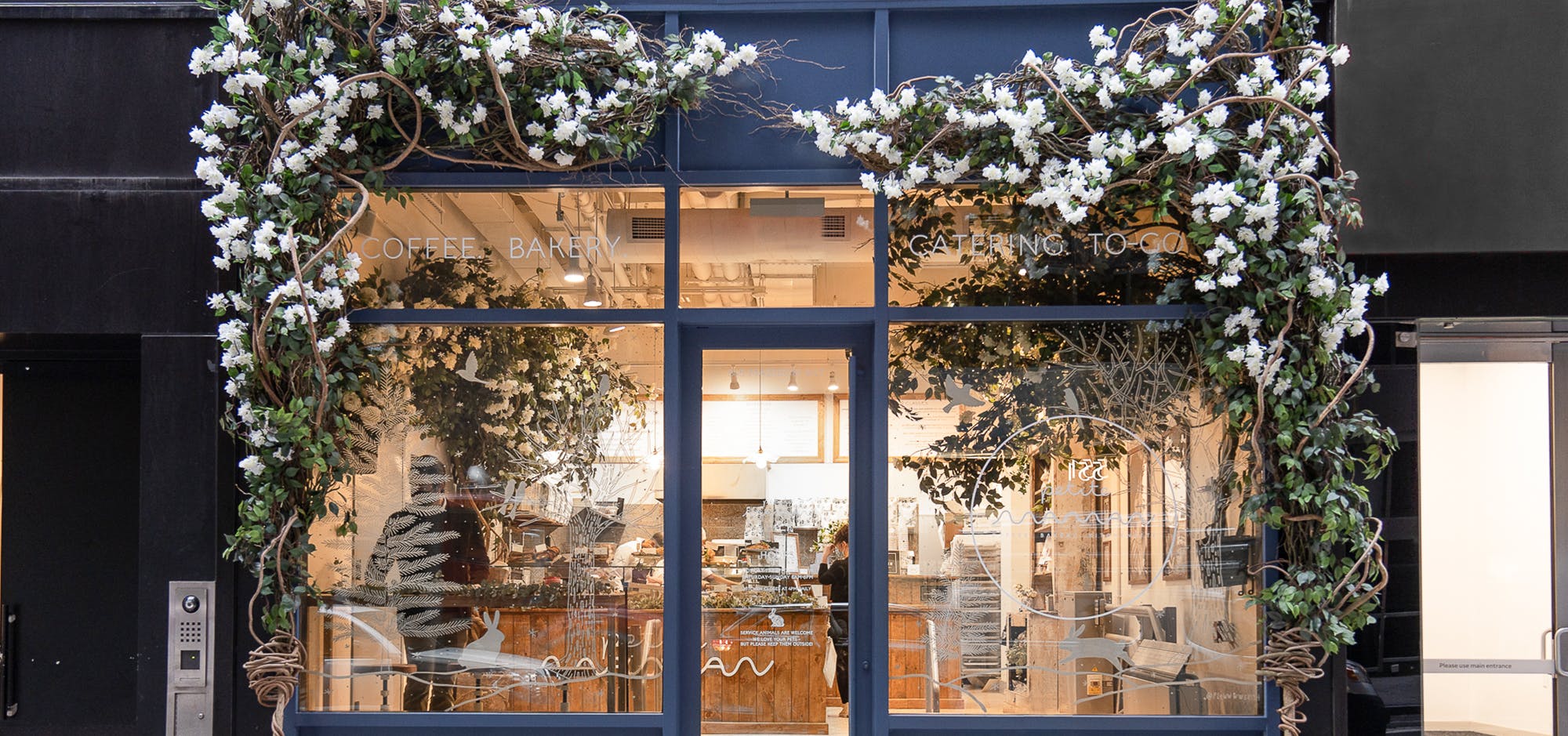 petite maman exterior