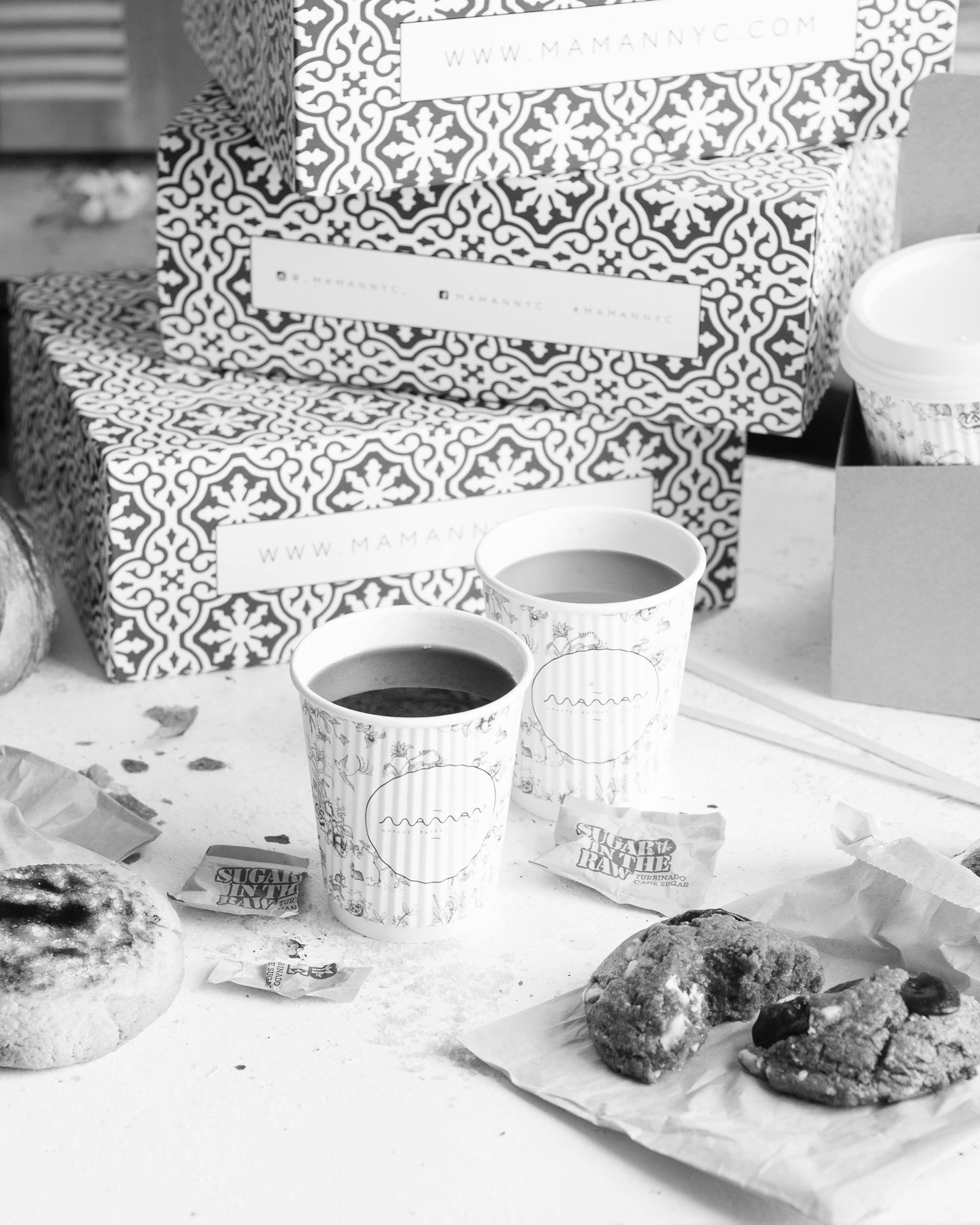 coffee and cookies with to go boxes