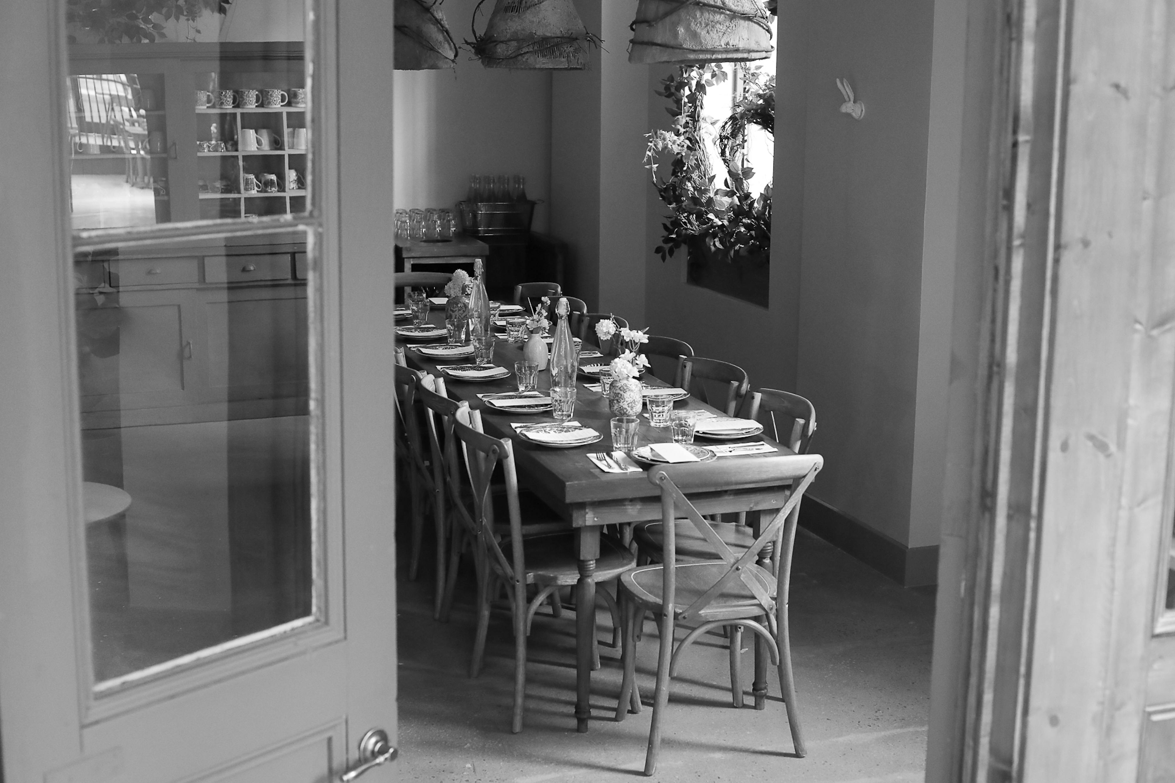 dining table in penn quarter