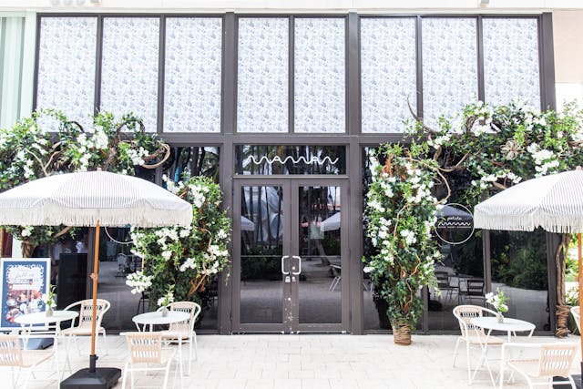 {petite} maman design district