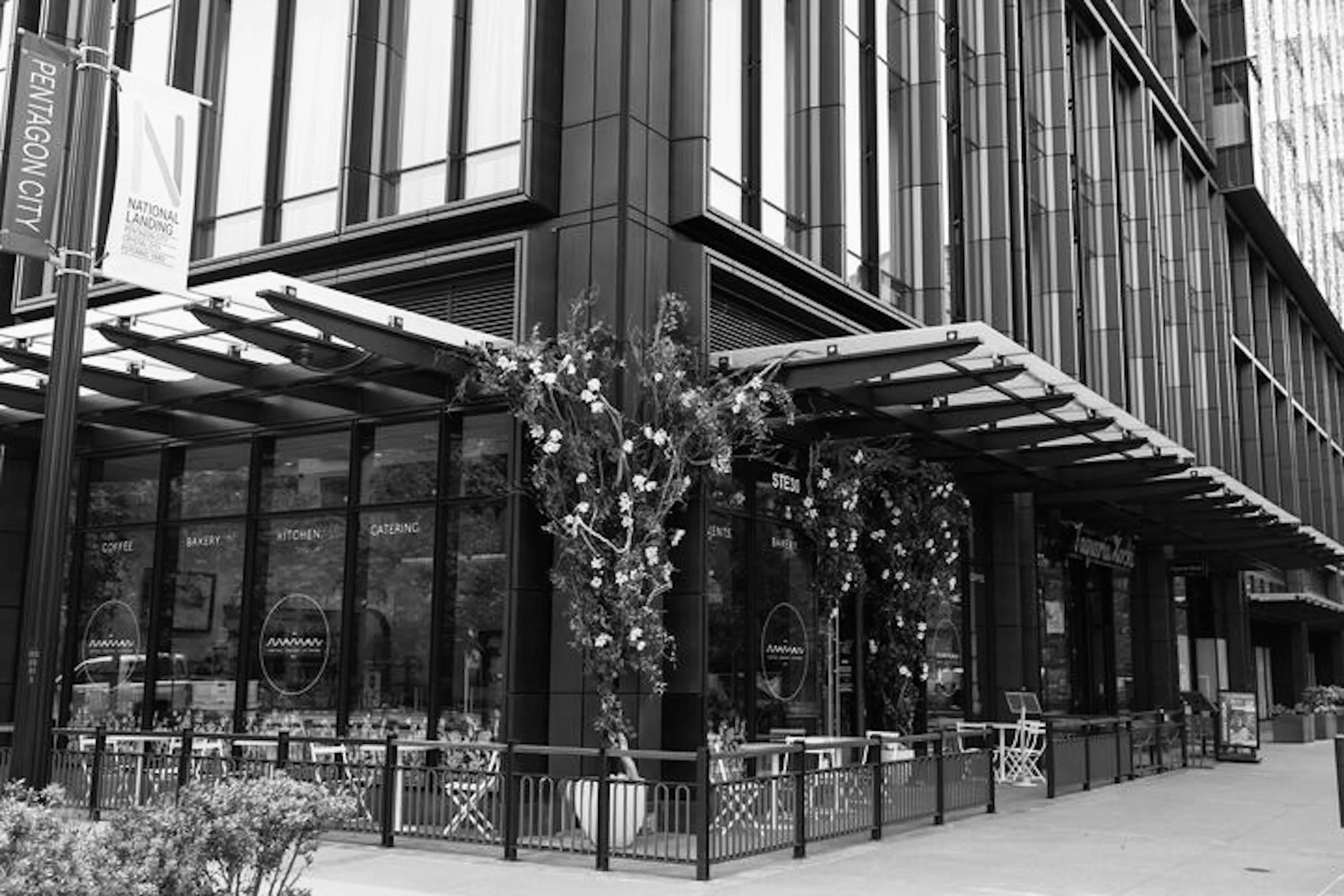 maman crystal city exterior 