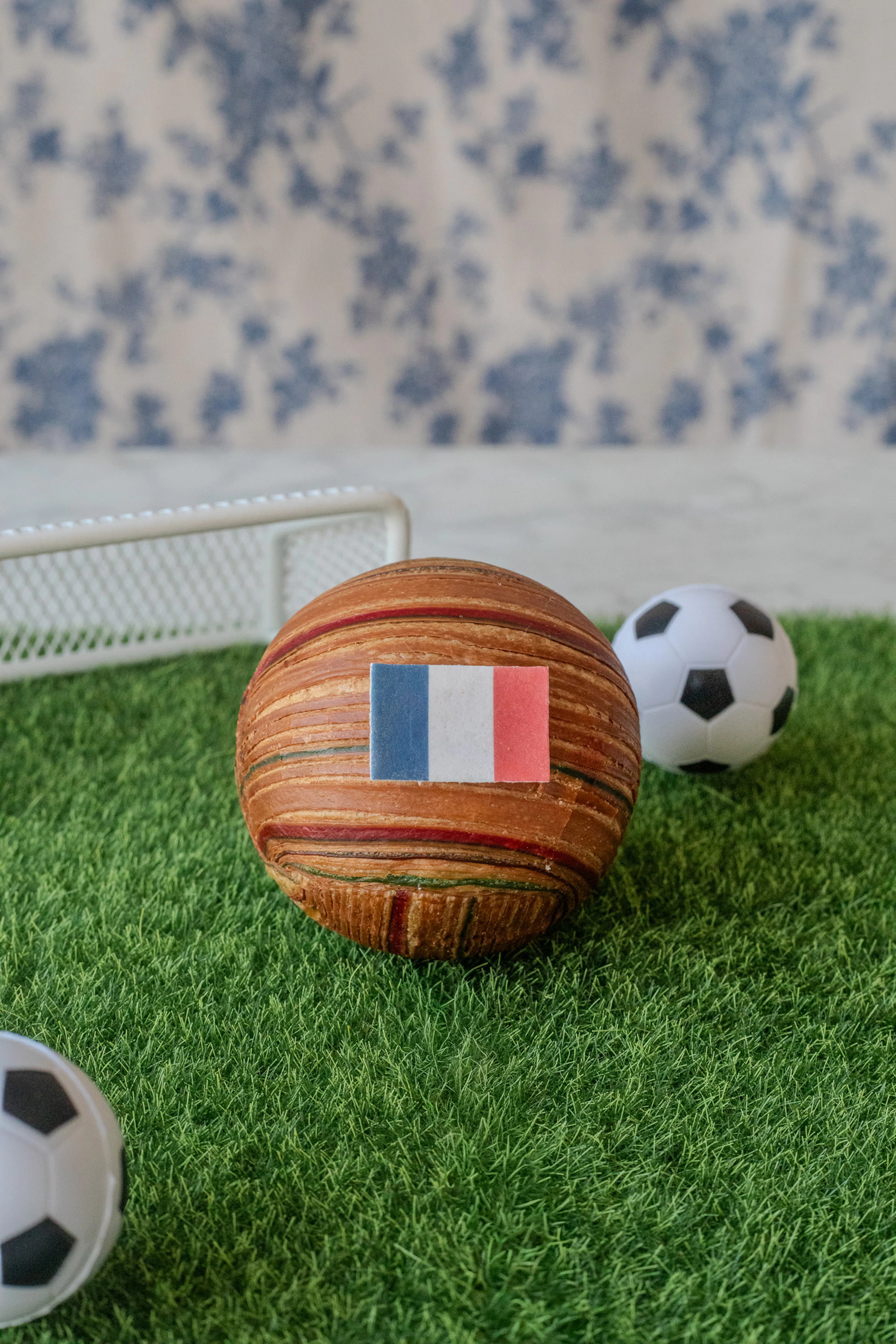 maman world cup croissant