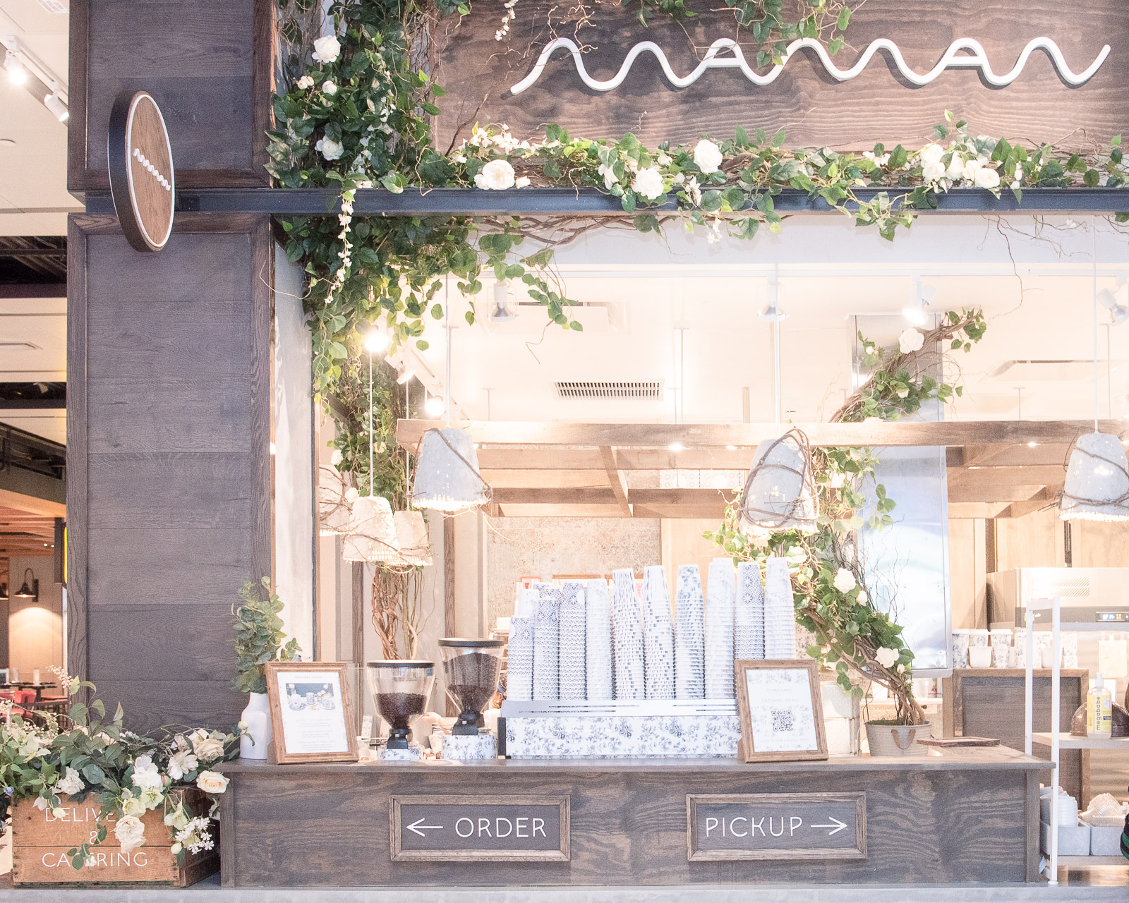 {Petite Maman} Moynihan Station