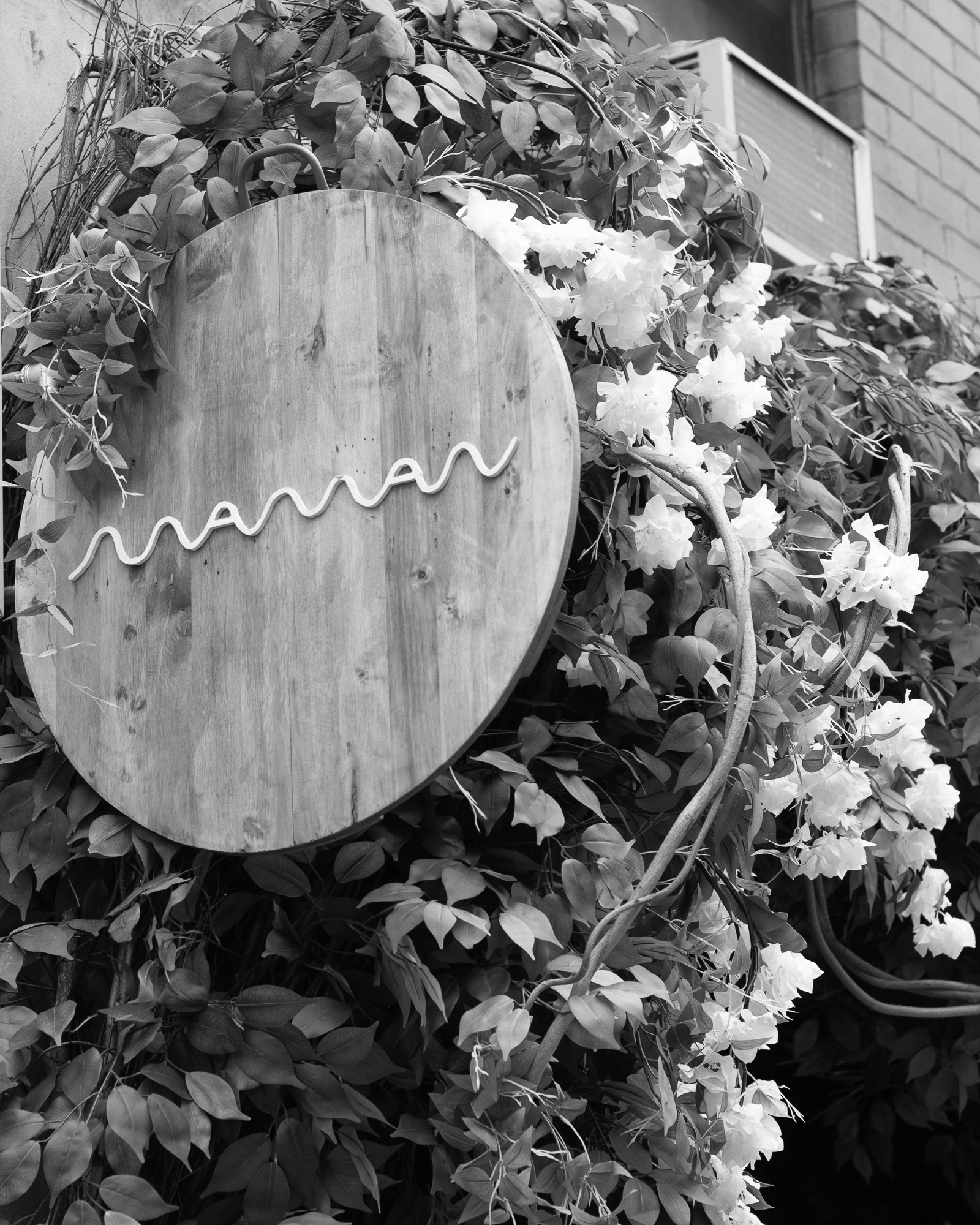 maman lexington exterior sign