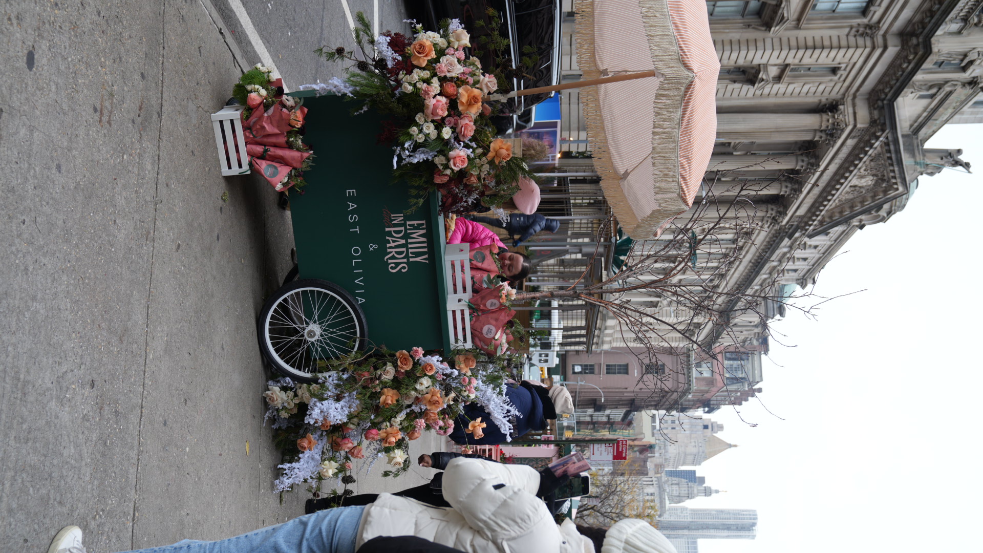 east olivia flower cart