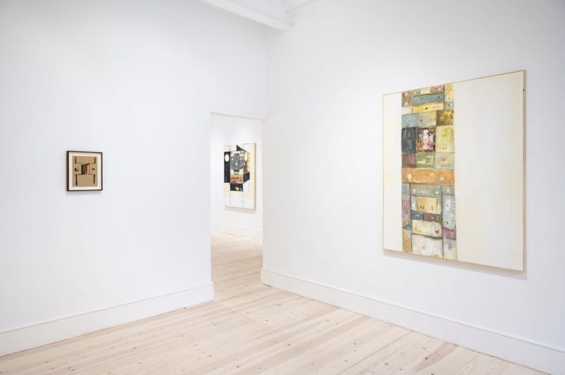 Exhibition view: Ted Gahl, 'She is My Clock', MAMOTH, London (12 February–19 March 2022). Courtesy MAMOTH.