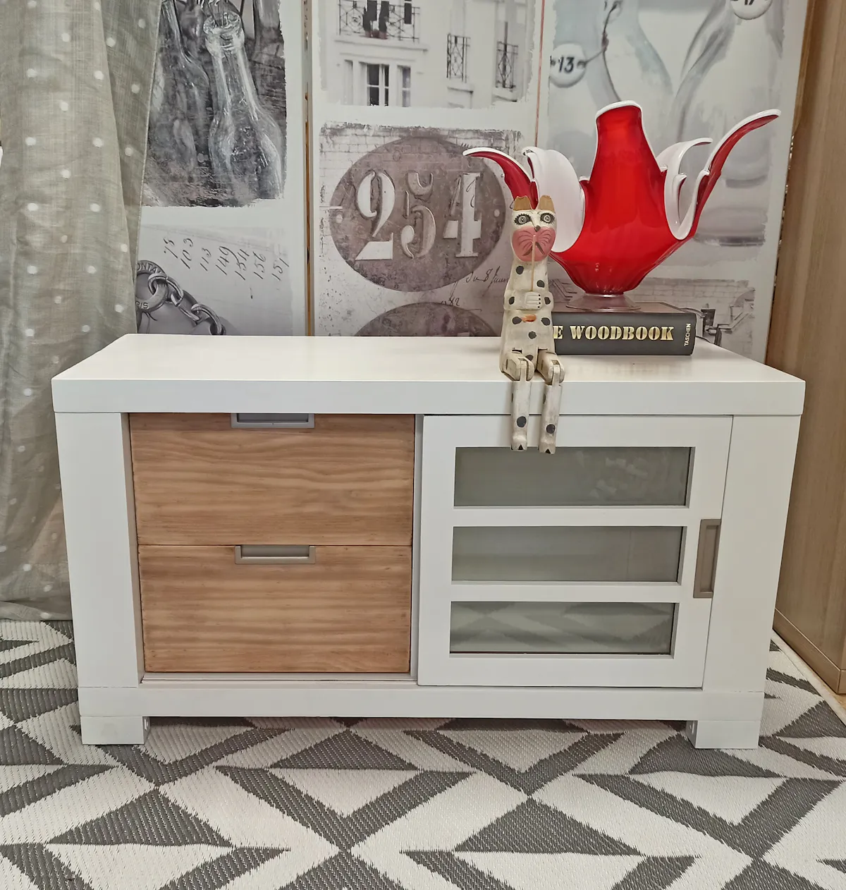 Mueble auxiliar despues