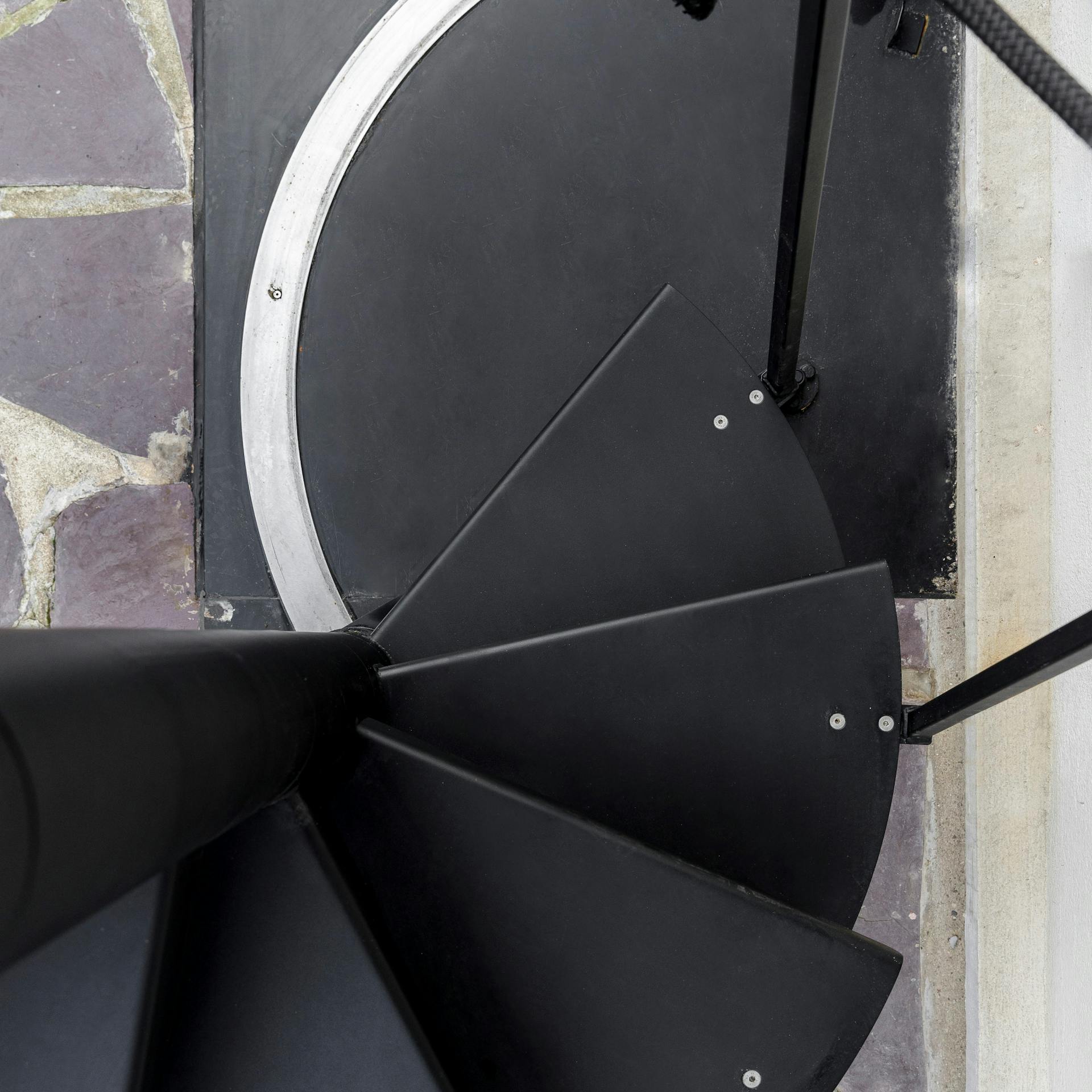 Escalier en colimaçon en métal pour l'extérieur