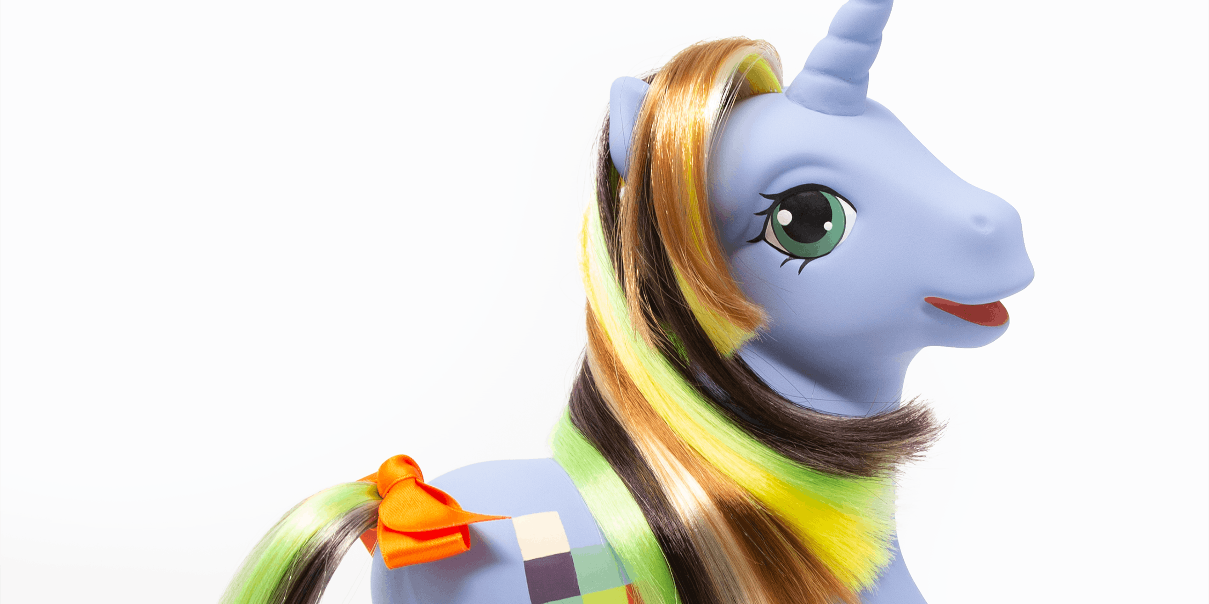 A photo of My Little Leikki pony sculpture