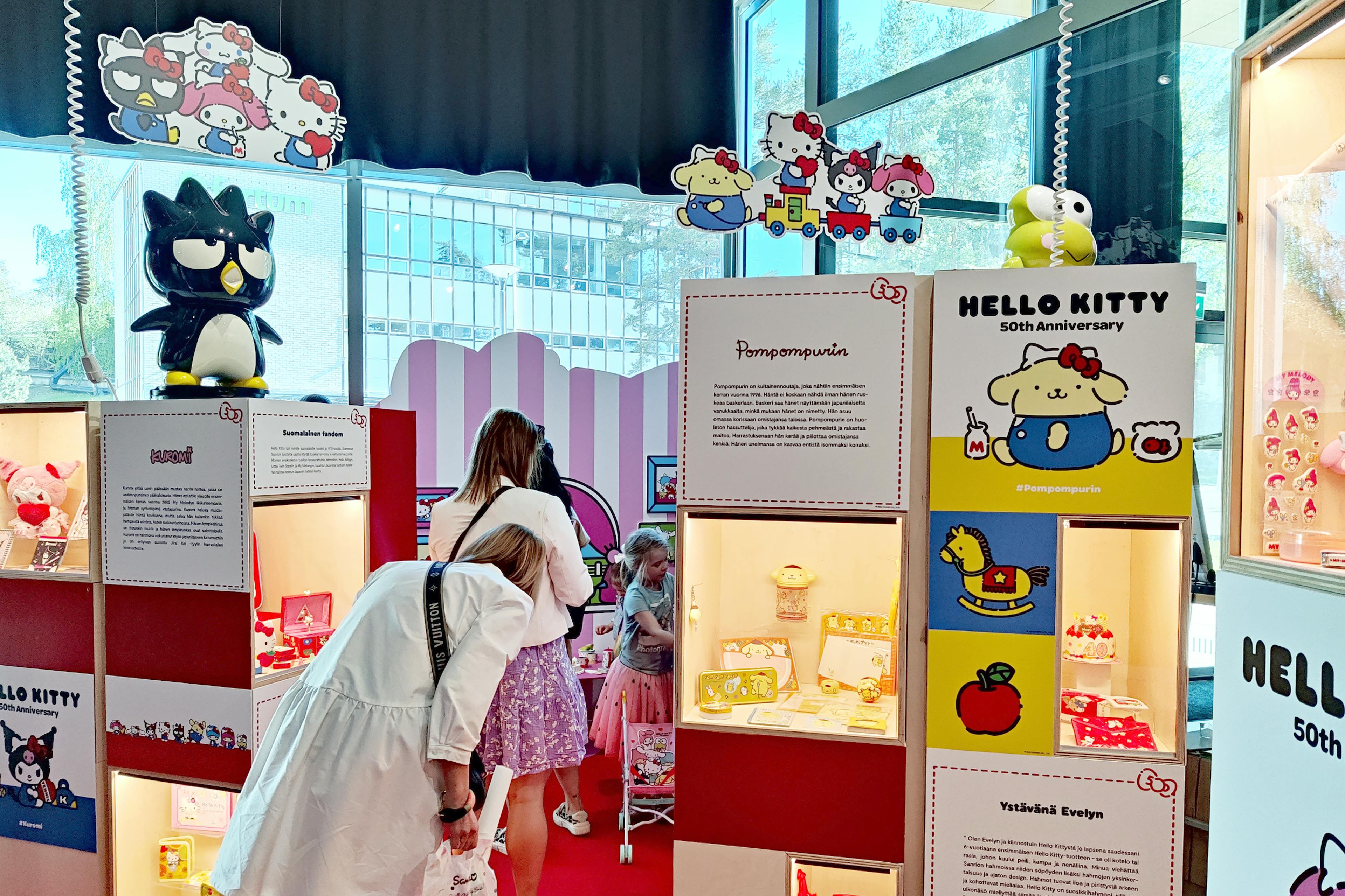 inside Your Friend, Hello Kitty -exhibition