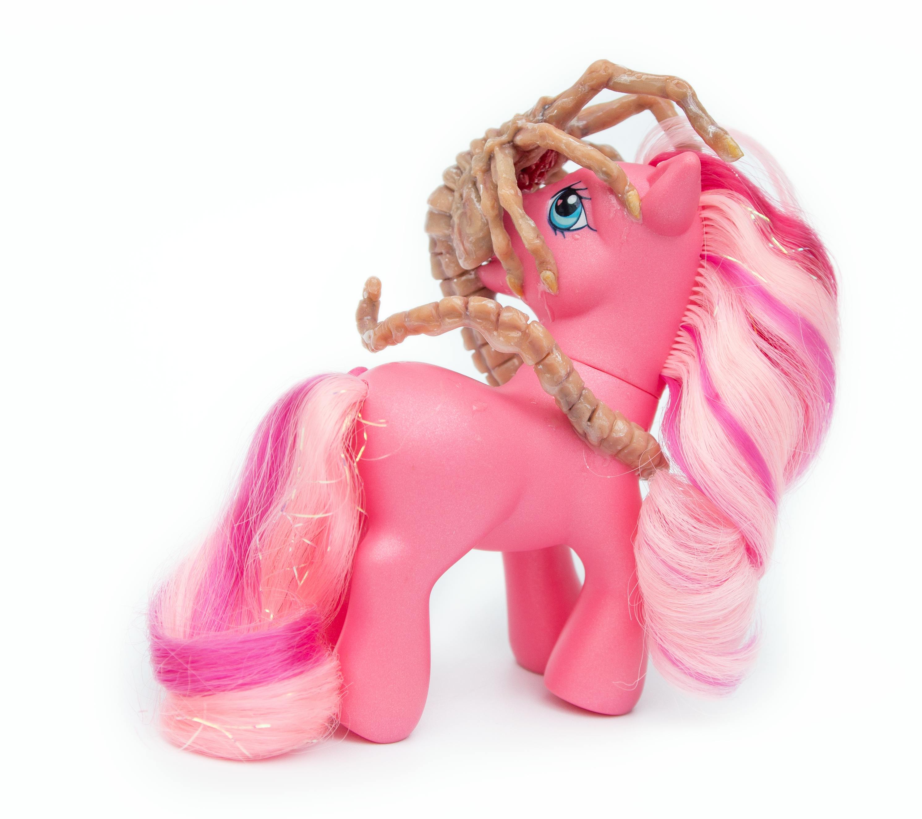 My Little Facehugger back view