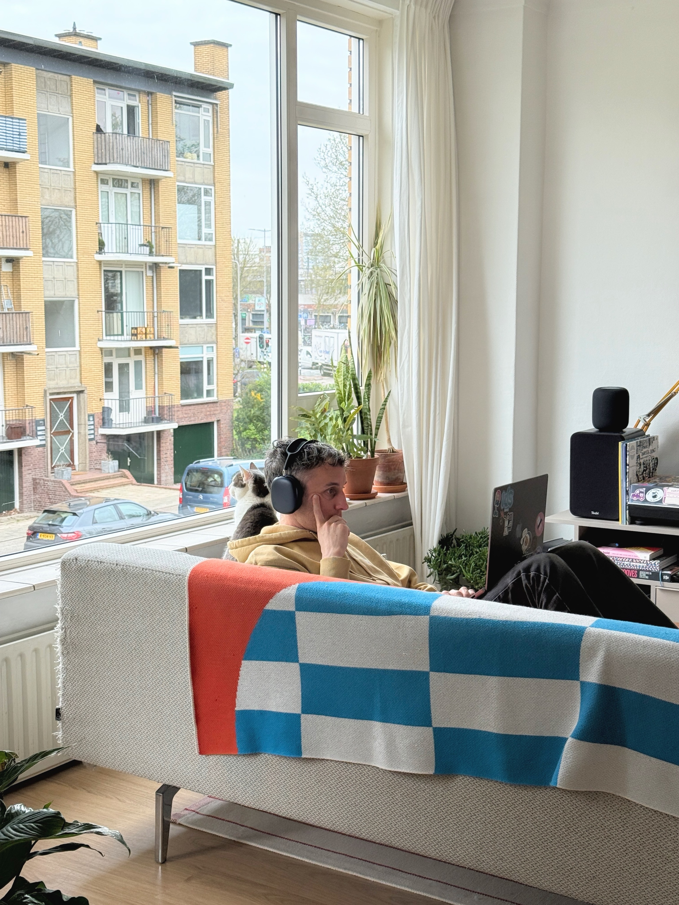 Martijn, sitting on the couch, laptop on my lap, thinking hard