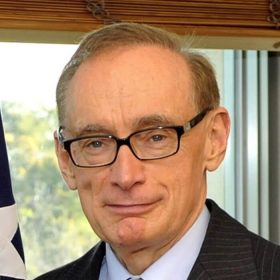 HON BOB CARR