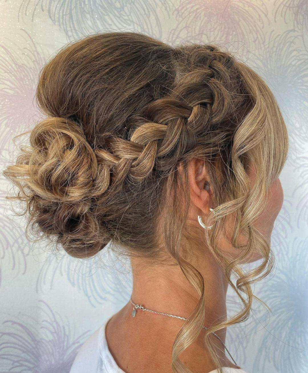 short curly blonde hair