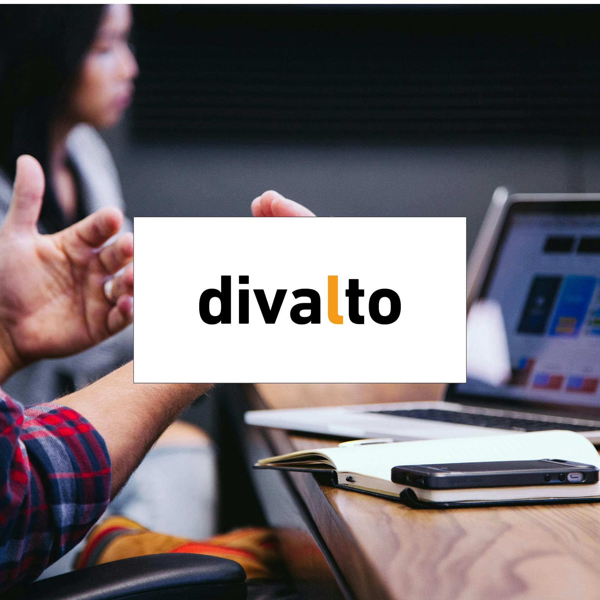 Logo de divalto par dessus l'image.
