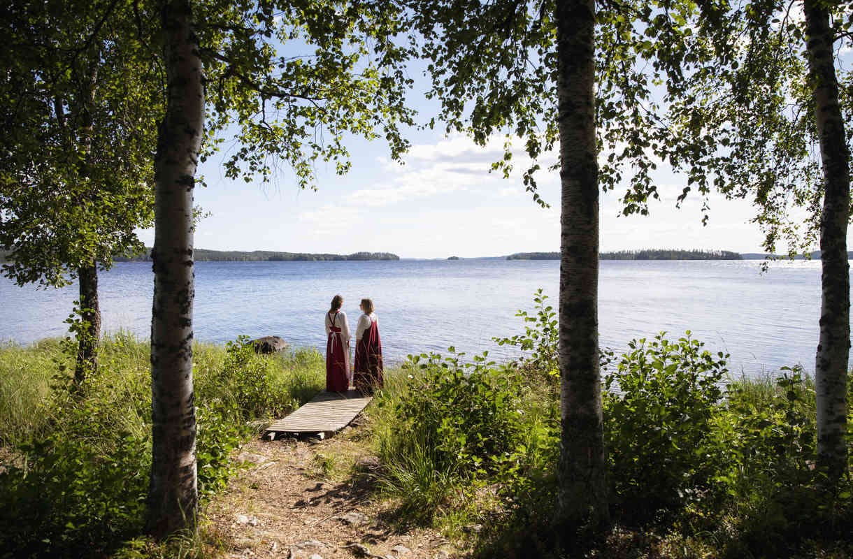 Säväyttävimmät luontokohteet Nurmeksessa – Pielisen aalloilta tummiin metsiin