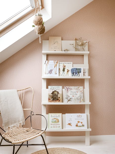 Wandrek Jamie in ivoor op kinderkamer