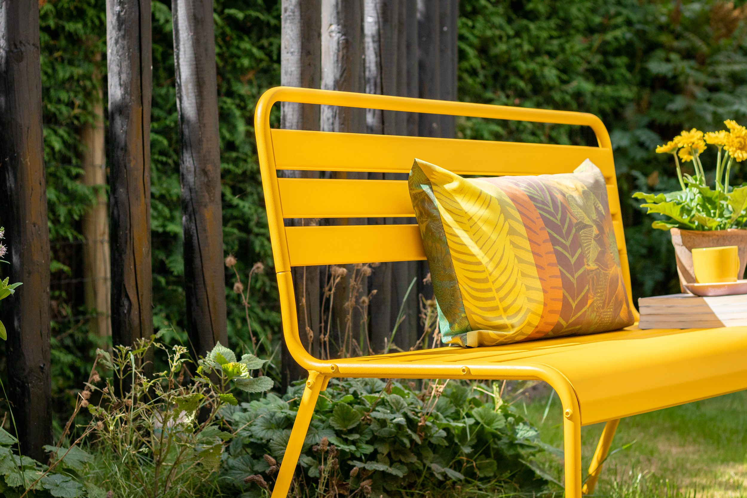 MaximaVida metalen tuinbank max in okergeel