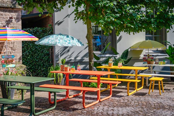 Coloured metal picnic table Max in green, yellow and orange