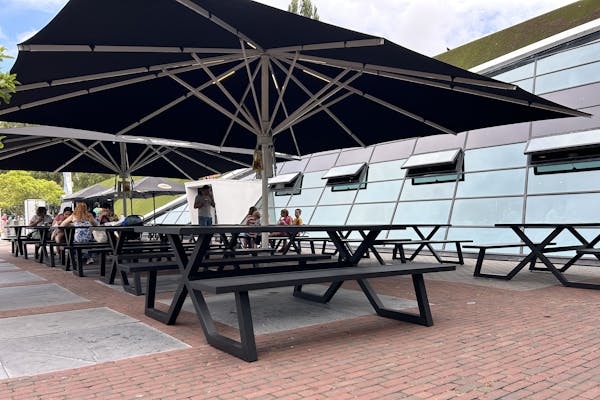 Dex aluminium picnic tables in Madurodam