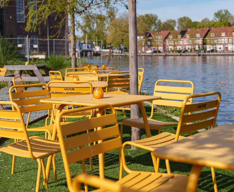 Okergele tuinsets Max aan het water