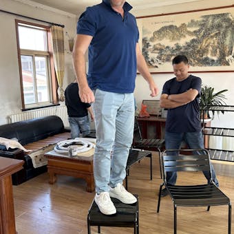 Bezoek China Peter loungestoel Max